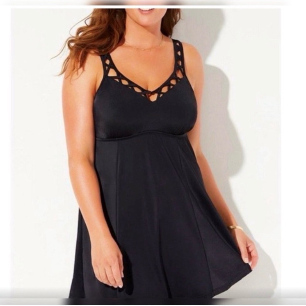 SWIMSUITS FOR ALL Black Strappy Swim Dress - Picture 3 of 6